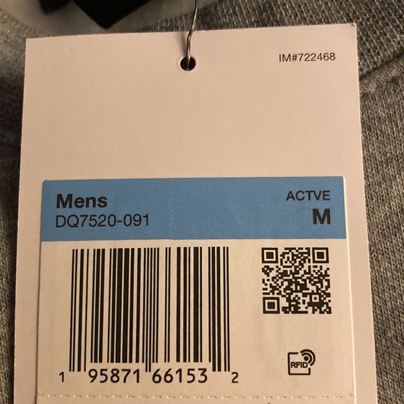 NWT Jordan Essentials Fleece Crewneck Sweatshirt Medium Gray - Picture 4 of 7